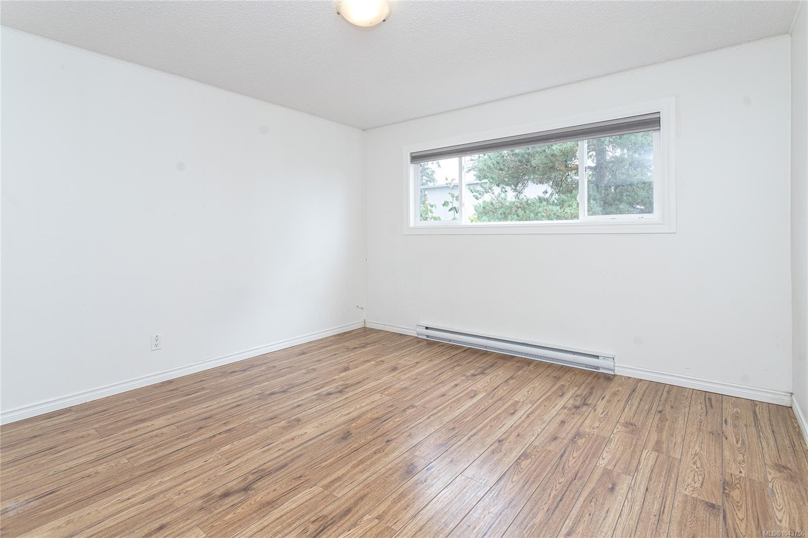 607 Fifth St, Nanaimo, BC