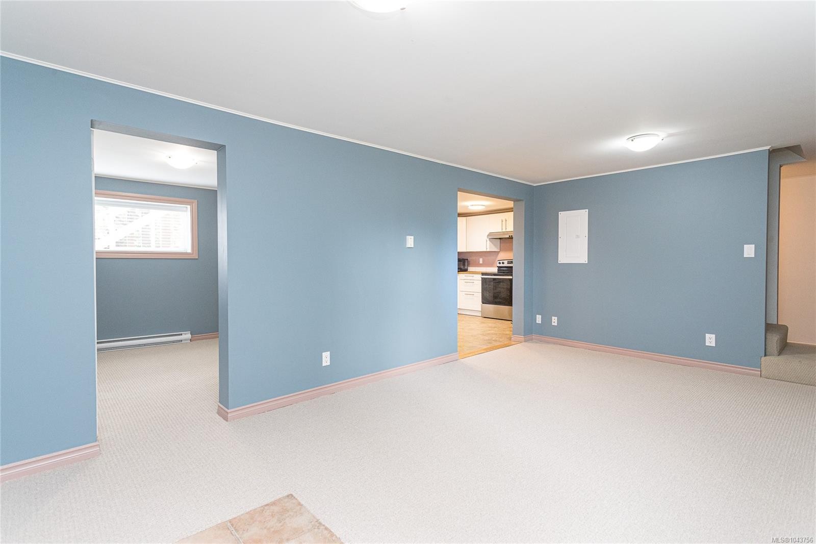 607 Fifth St, Nanaimo, BC