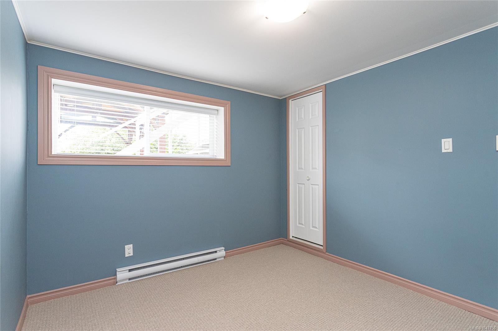 607 Fifth St, Nanaimo, BC