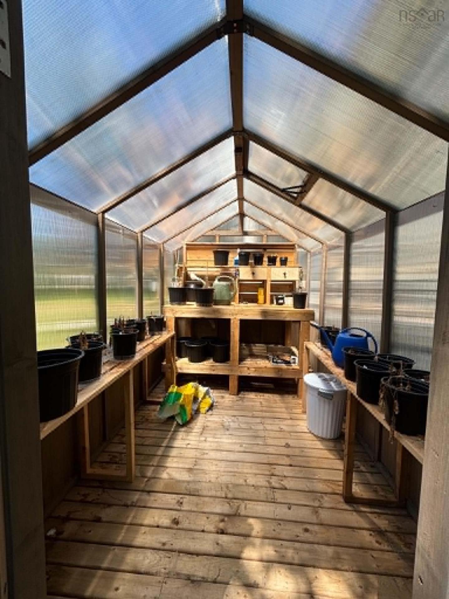 34 Clements Avenue, Yarmouth, NS - Indoor Photo Showing Other Room