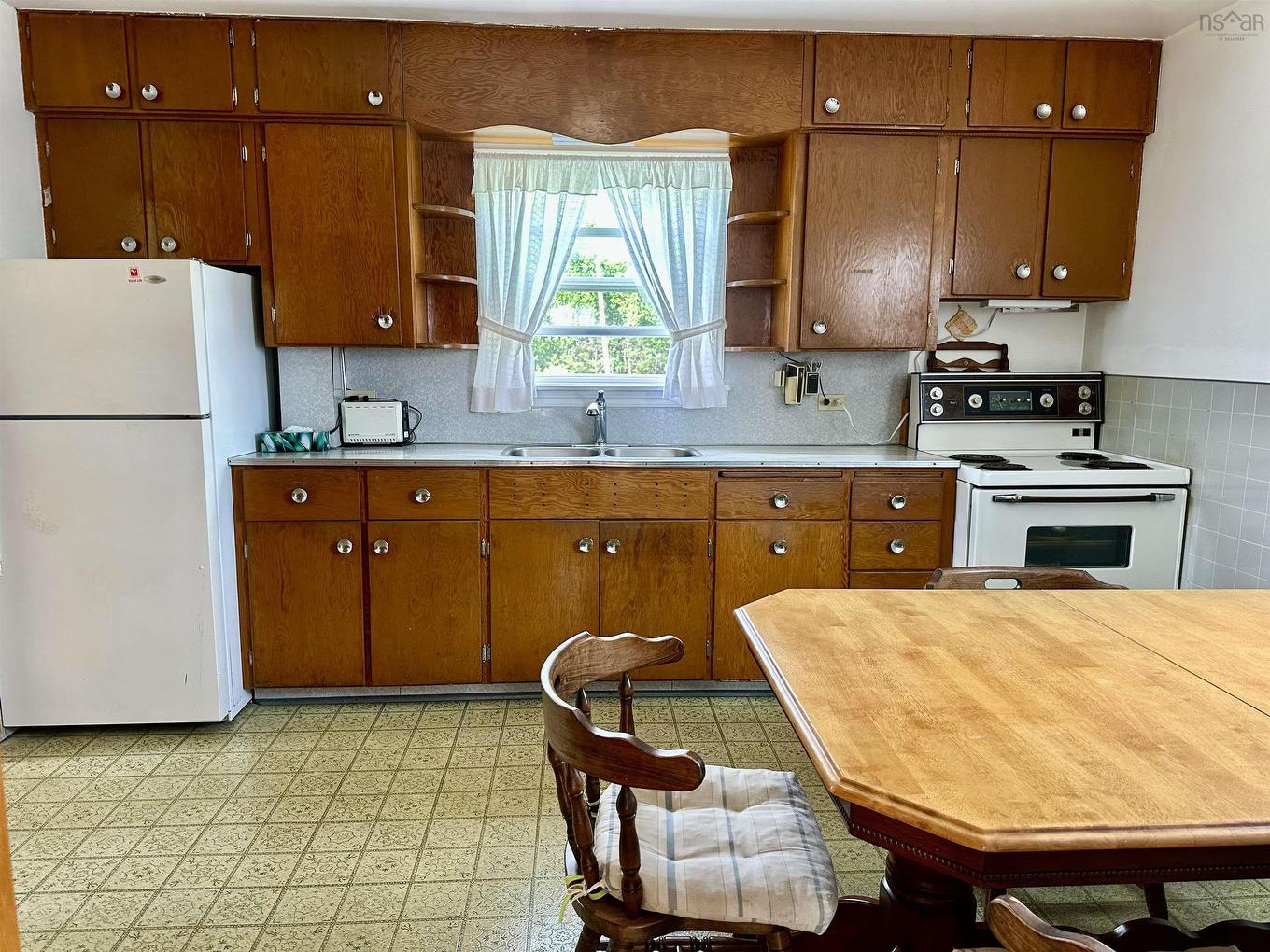 14 Maclaughlin Drive, Port Hawkesbury, NS - Indoor Photo Showing Kitchen With Double Sink