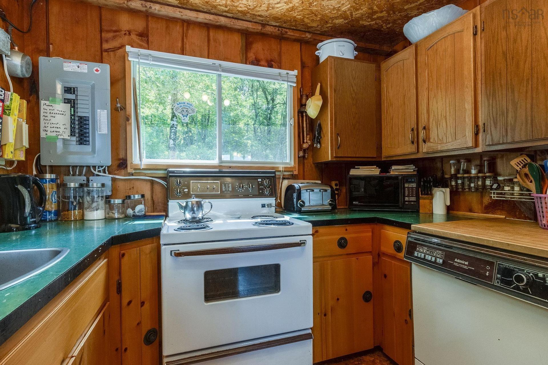 40 Hide Away Lane, Crossburn, NS - Indoor Photo Showing Kitchen