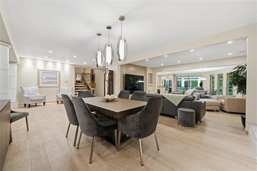 2020 Henderson Hwy, Winnipeg, MB - Indoor Photo Showing Dining Room