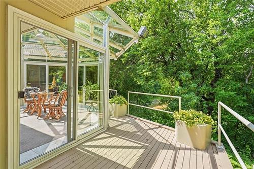 2020 Henderson Hwy, Winnipeg, MB - Outdoor With Deck Patio Veranda With Exterior