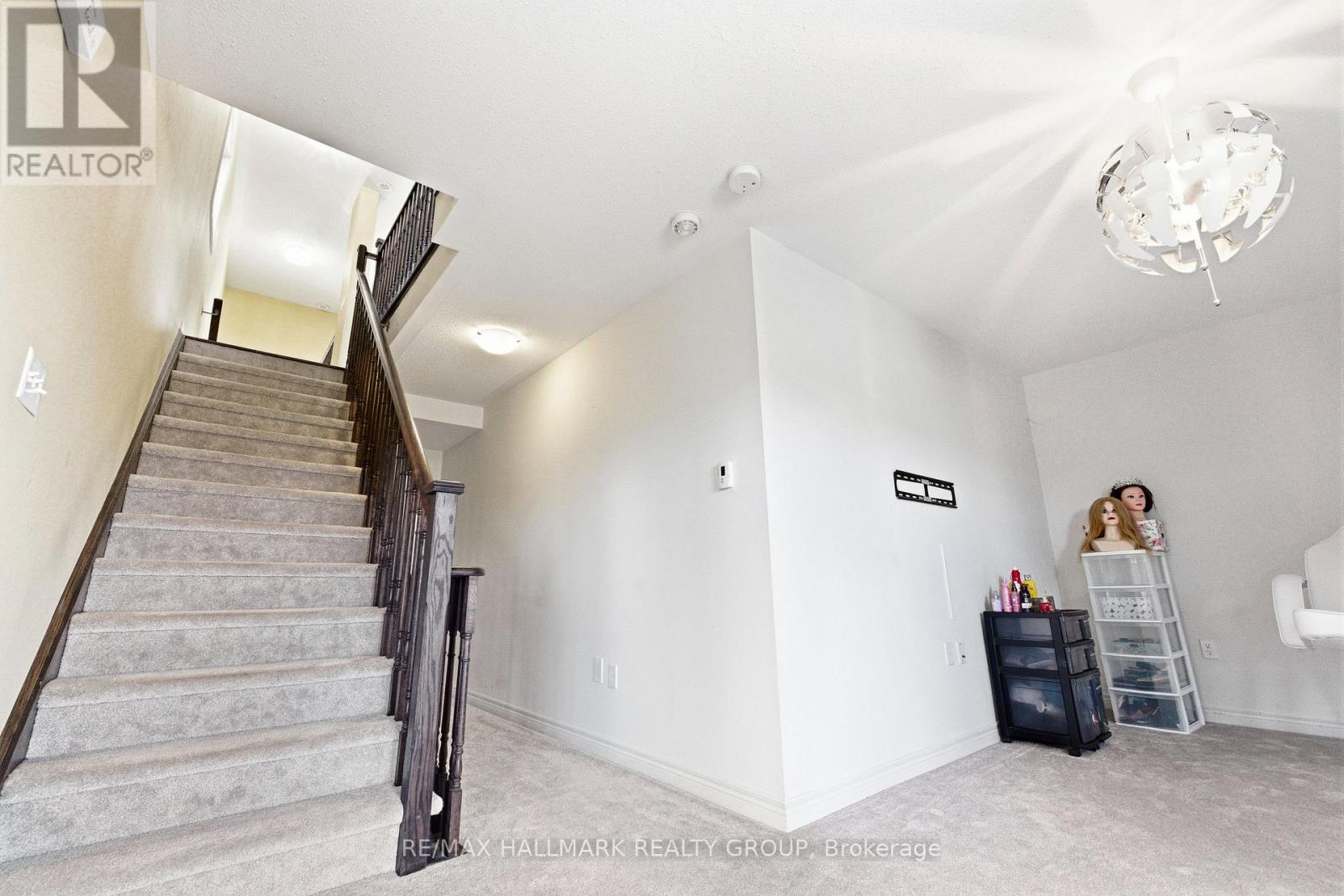 2464 Bromus Path, Oshawa (Windfields), ON - Indoor Photo Showing Other Room