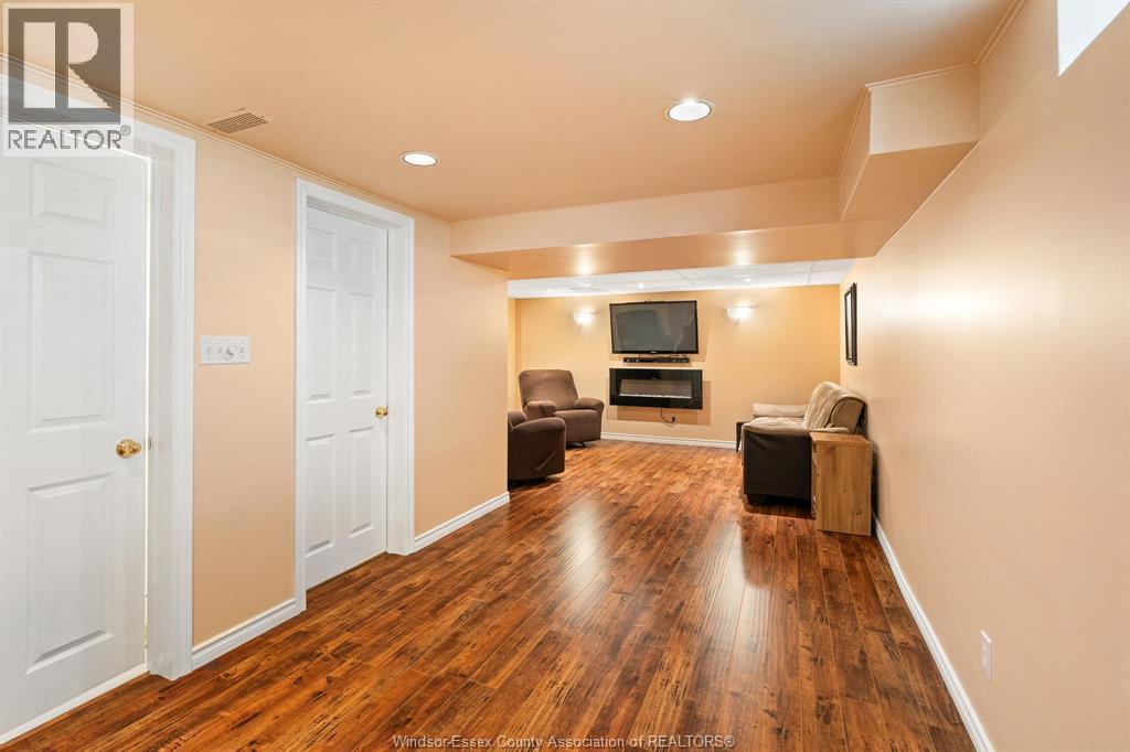 3537 Woodward Boulevard, Windsor, ON - Indoor Photo Showing Other Room