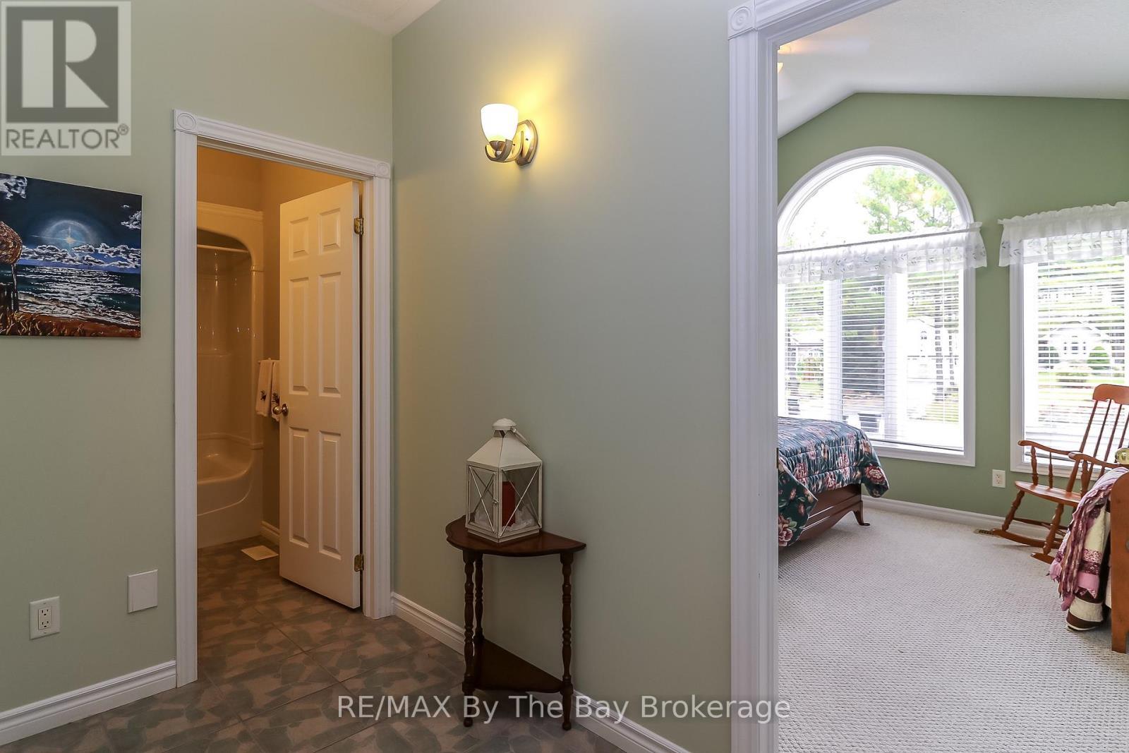 60 Martyn Drive, Wasaga Beach, ON - Indoor