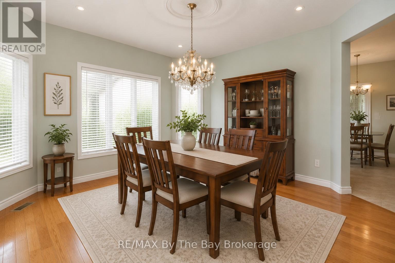 virtually staged - 60 Martyn Drive, Wasaga Beach, ON - Indoor Photo Showing Dining Room