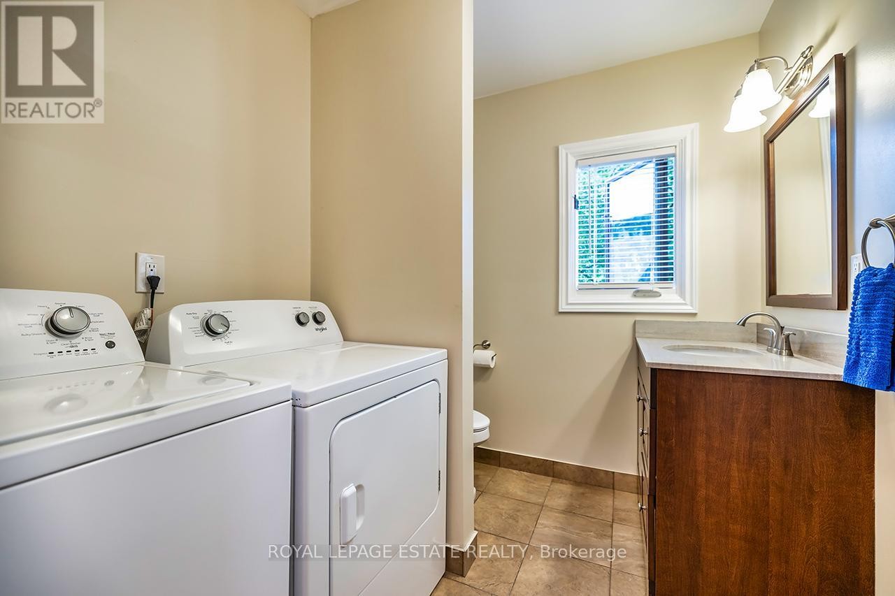 103 Aylesworth Avenue, Toronto, ON