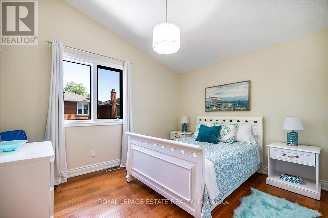 103 Aylesworth Avenue, Toronto, ON