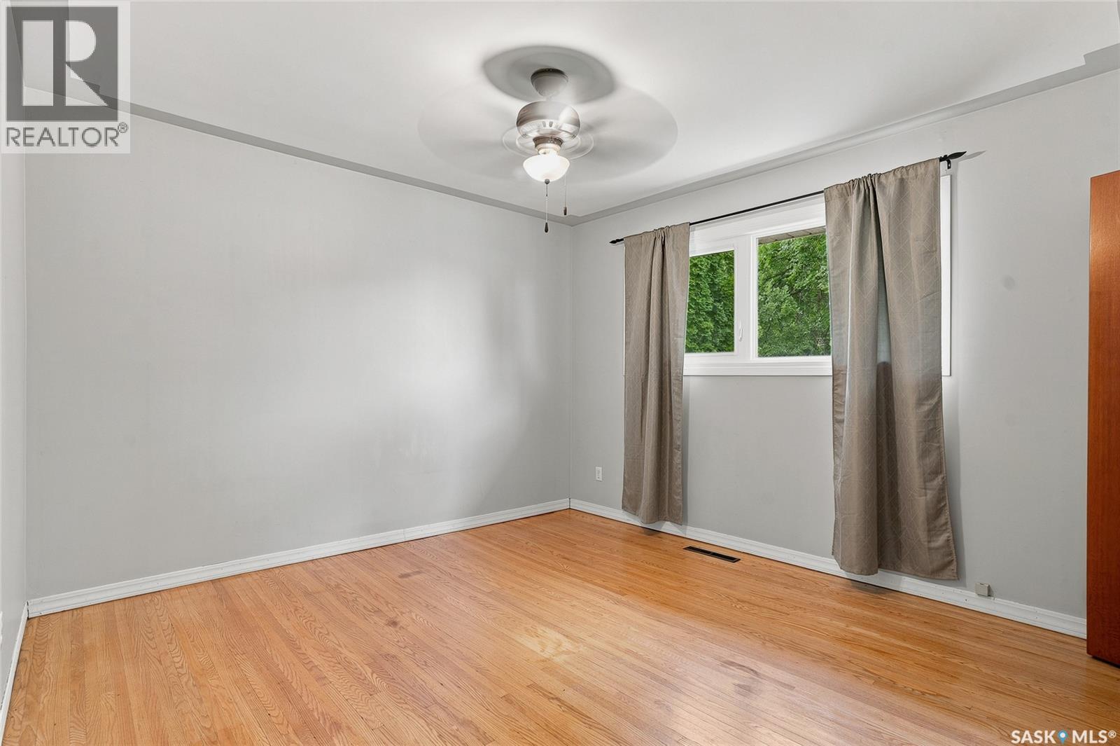 1309 I Avenue N, Saskatoon, SK - Indoor Photo Showing Other Room