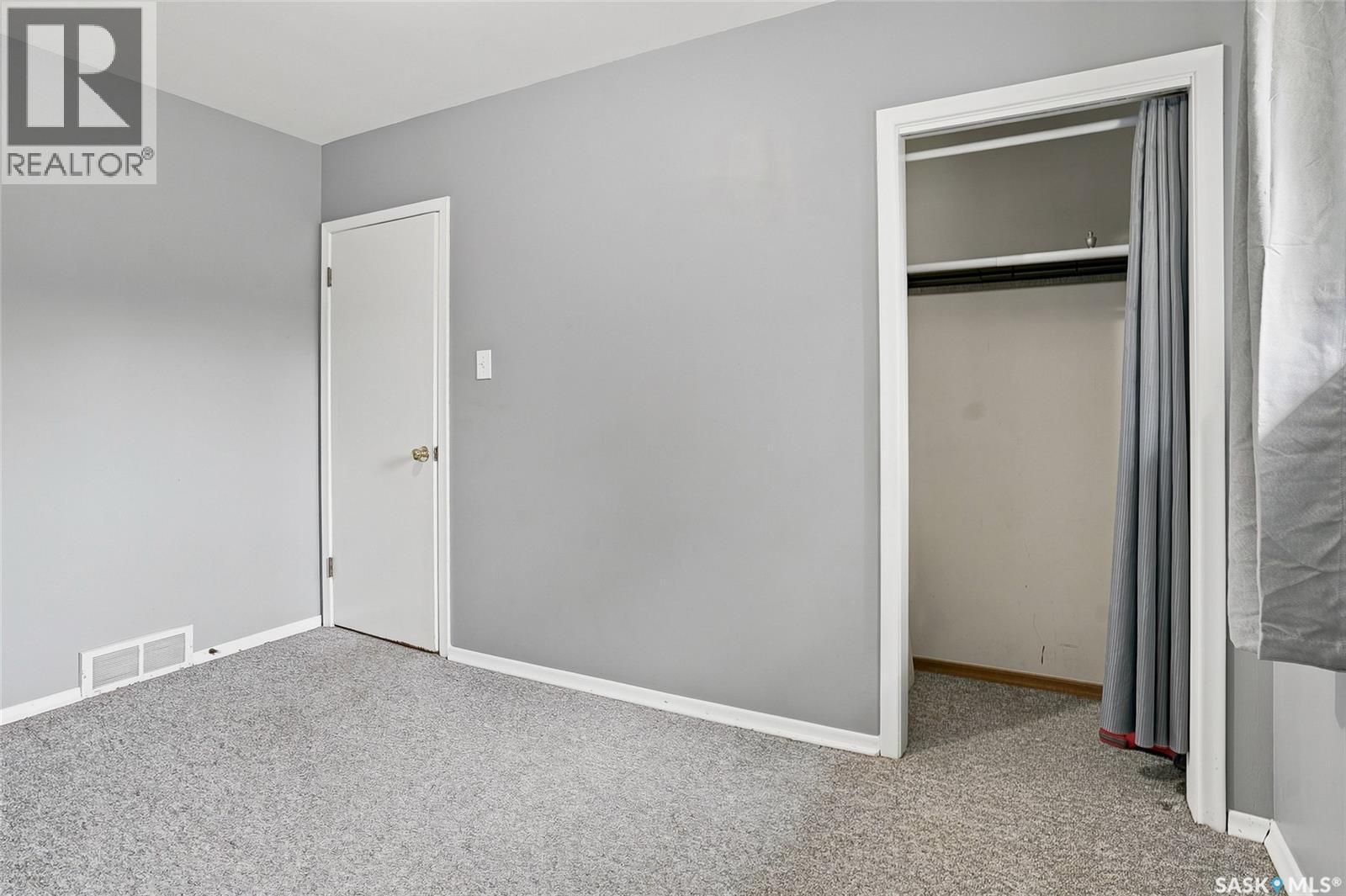 1309 I Avenue N, Saskatoon, SK - Indoor Photo Showing Other Room