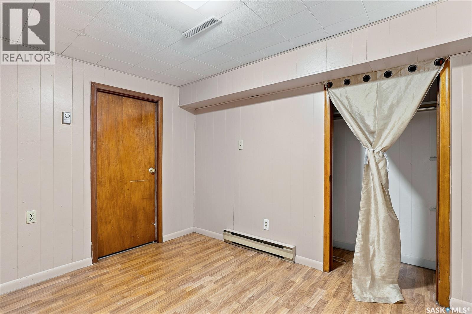 1309 I Avenue N, Saskatoon, SK - Indoor Photo Showing Other Room