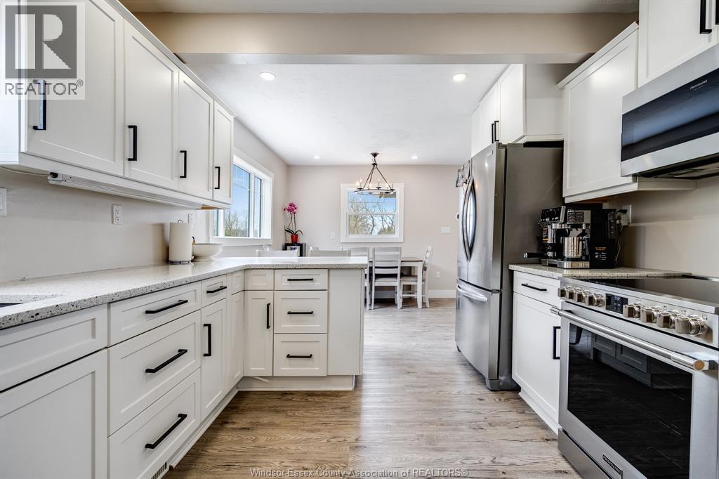 496 County Rd 34, Ruthven, ON