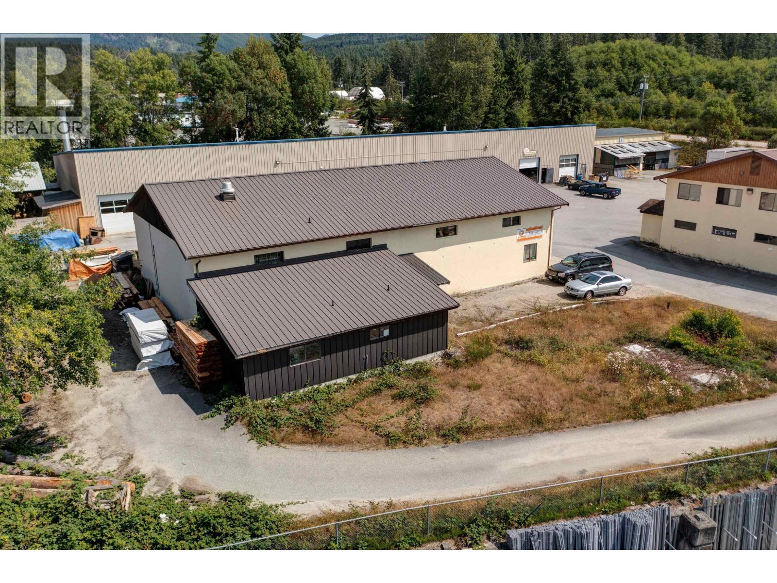 1877 Field Road, Sechelt, BC