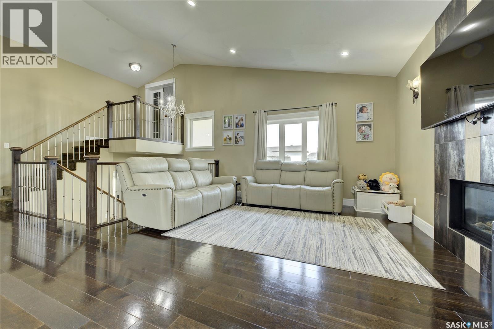 619 Maple Crescent, Warman, SK - Indoor