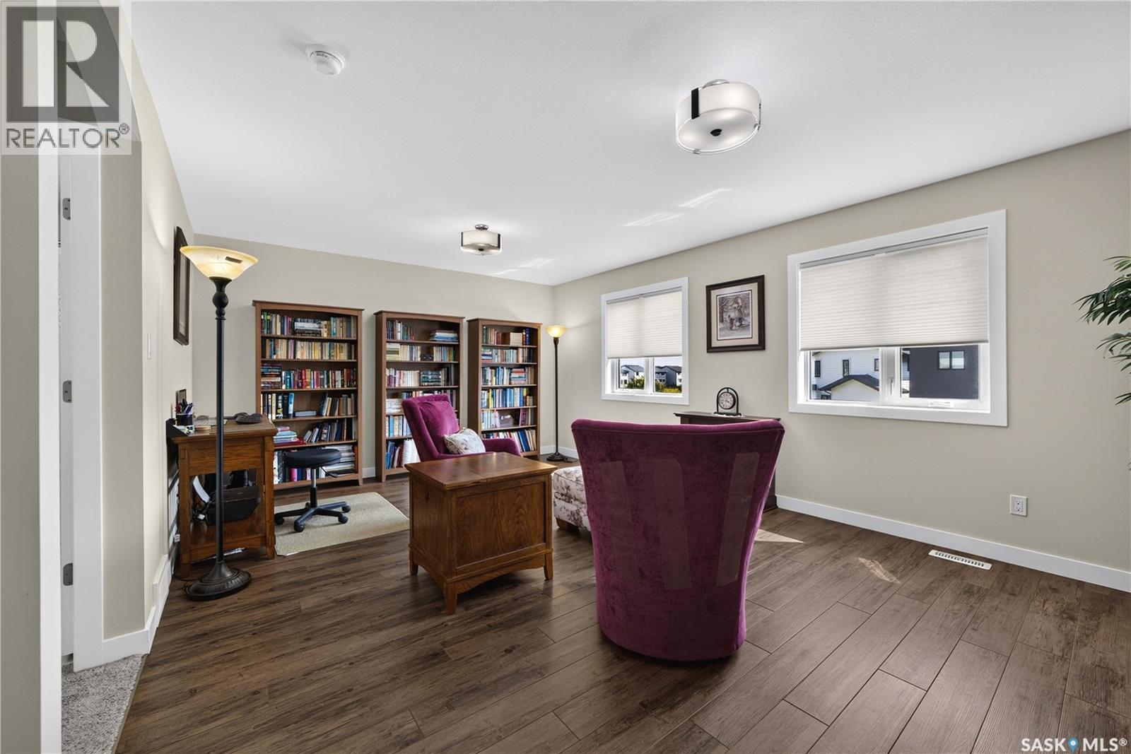 5157 Buckingham Drive E, Regina, SK - Indoor