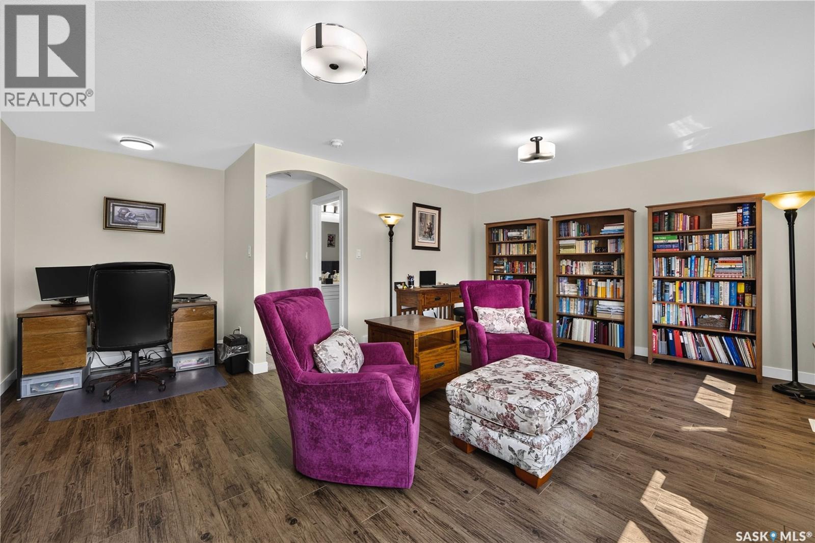 5157 Buckingham Drive E, Regina, SK - Indoor
