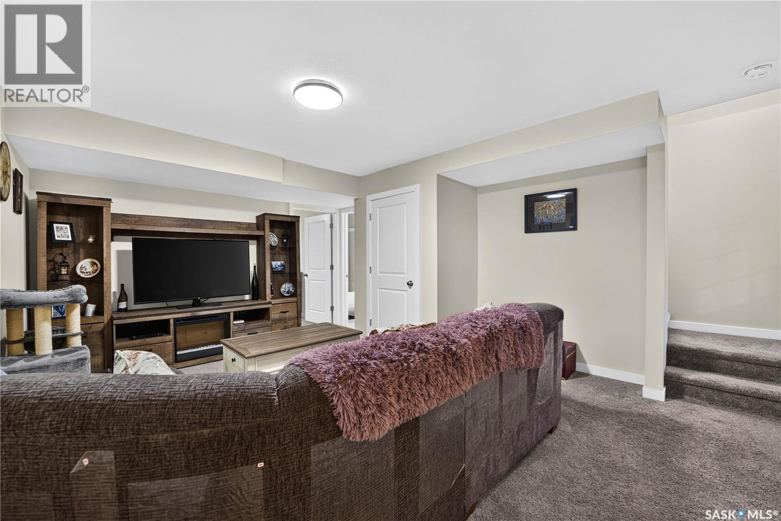 5157 Buckingham Drive E, Regina, SK - Indoor