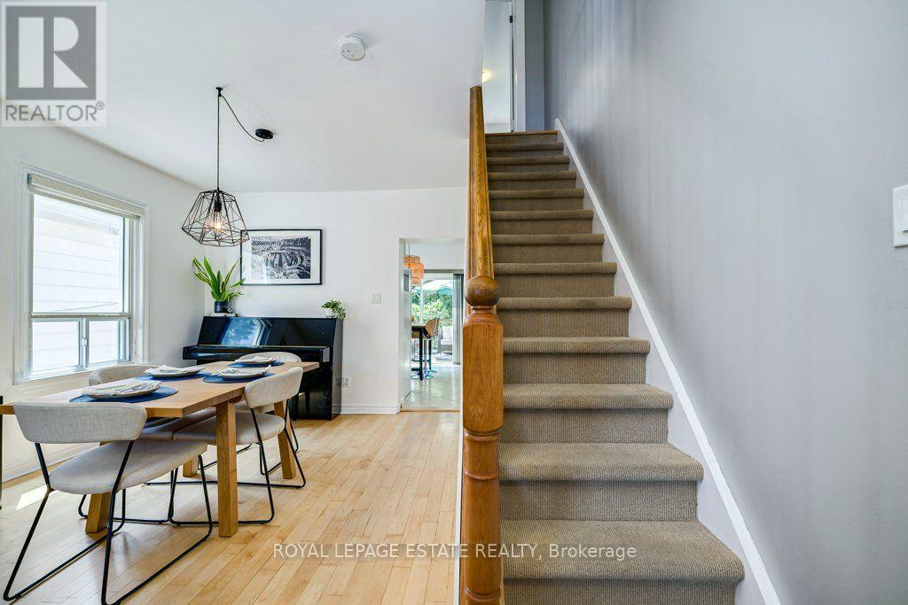82 August Avenue, Toronto, ON - Indoor