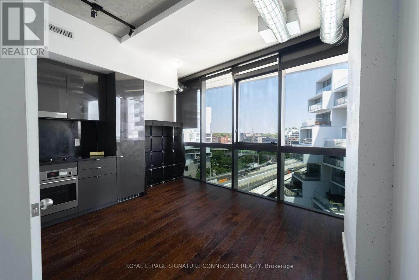 910 - 21 Lawren Harris Square, Toronto, ON - Indoor Photo Showing Other Room