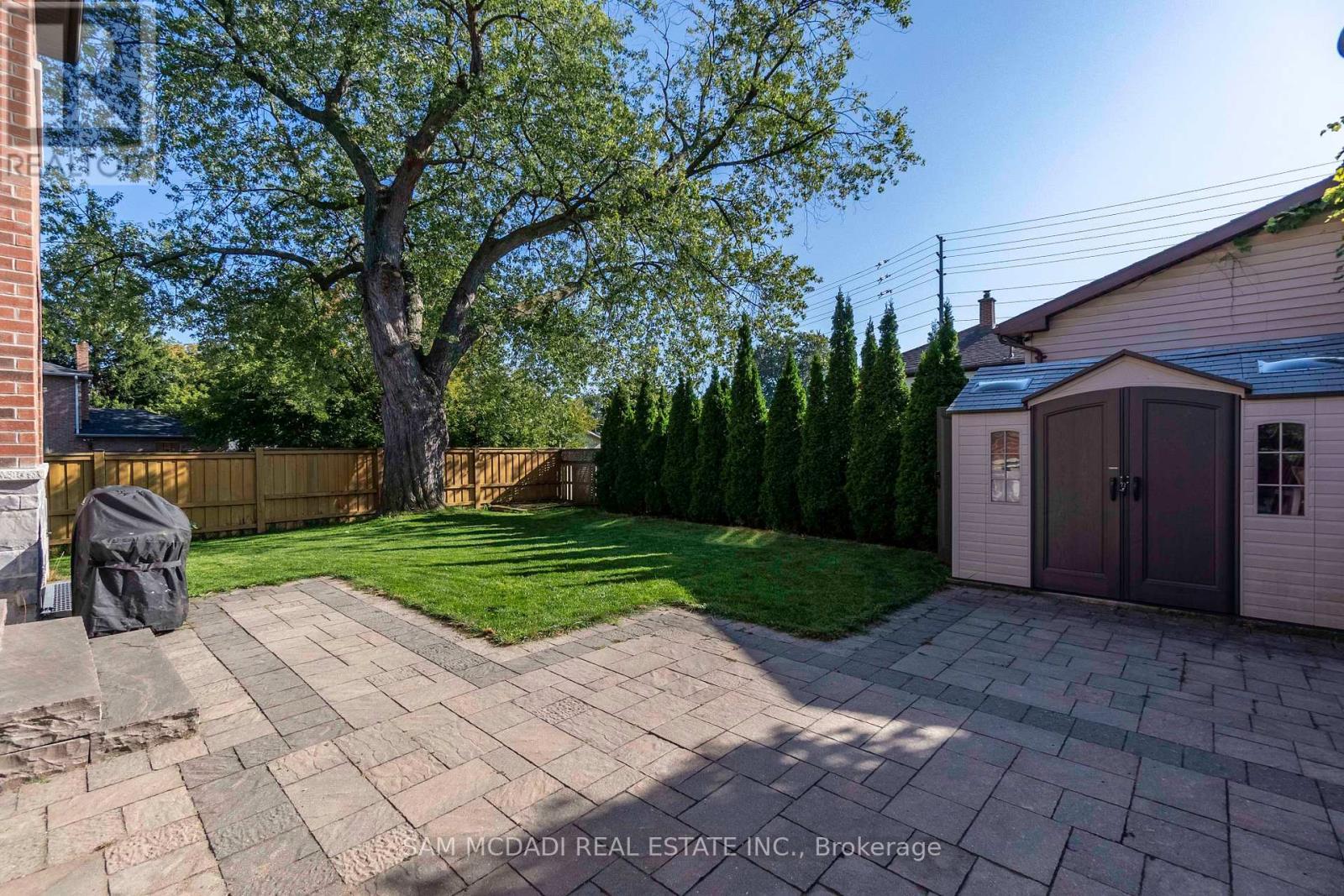 1196 Strathy Avenue, Mississauga, ON - Outdoor