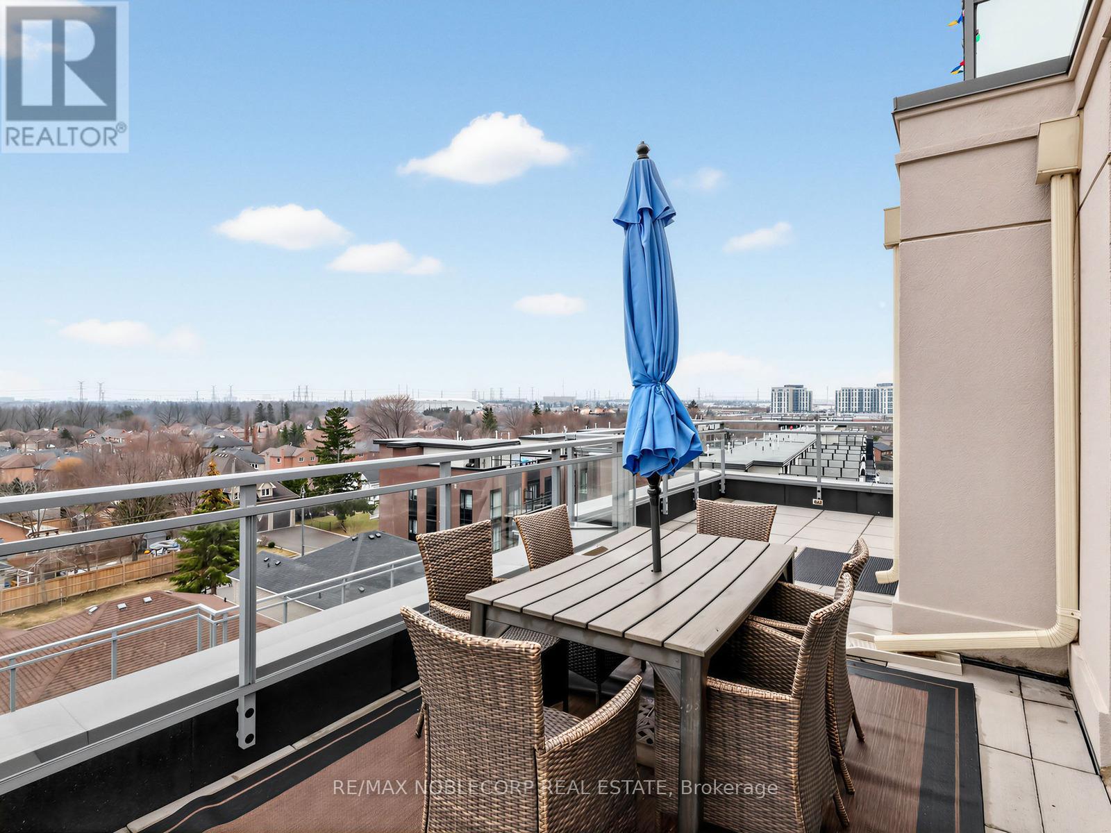 610 - 7730 Kipling Avenue, Vaughan, ON - Outdoor
