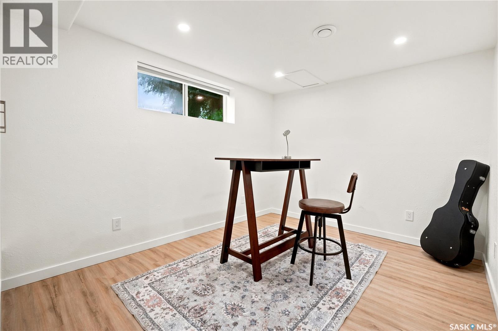 306 Valleyview Boulevard, Caronport, SK - Indoor Photo Showing Other Room