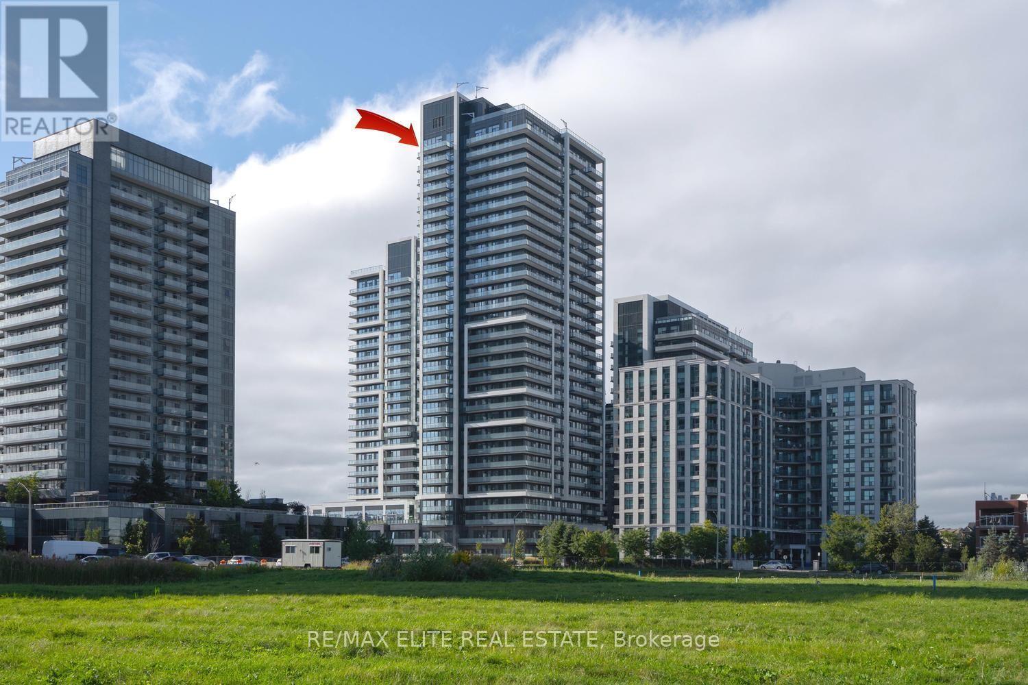 Ph 10 - 105 Oneida Crescent, Richmond Hill, ON - Outdoor With Facade