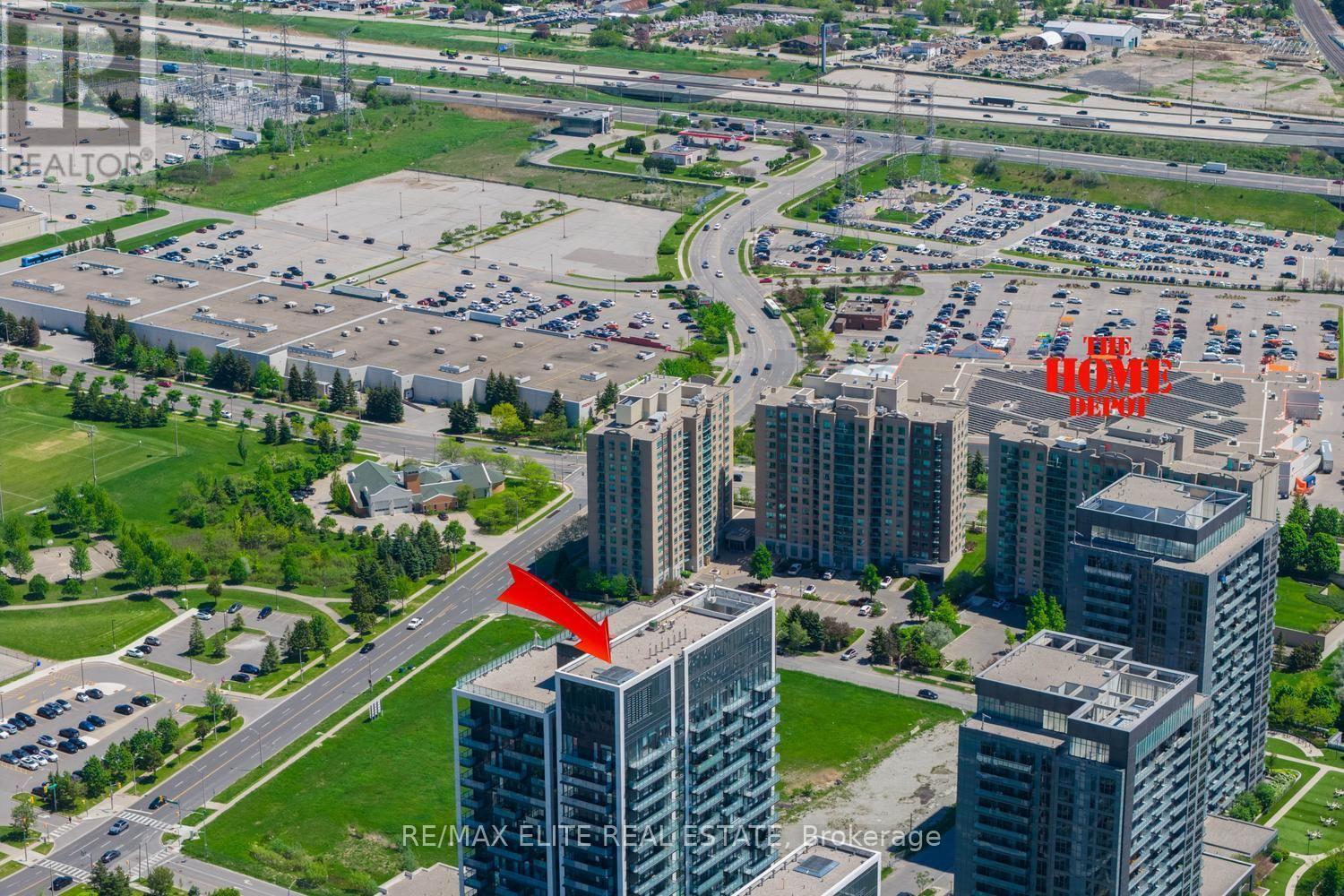 Ph 10 - 105 Oneida Crescent, Richmond Hill, ON - Outdoor With View