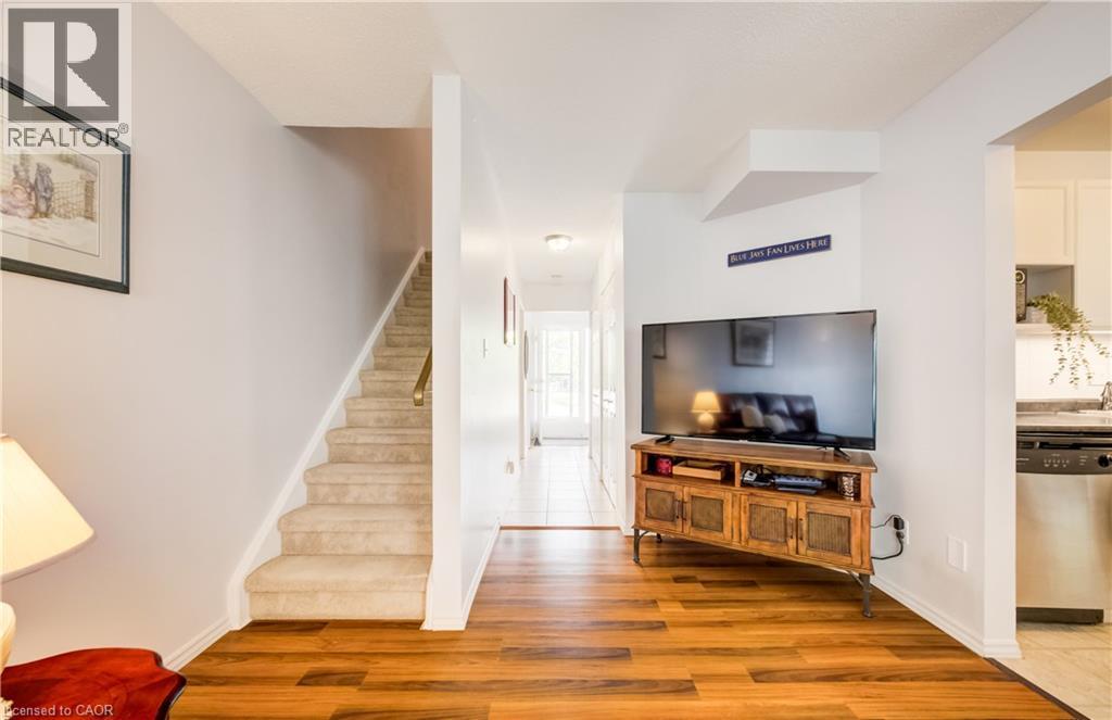 210 Highland Crescent Unit# 11, Kitchener, ON - Indoor