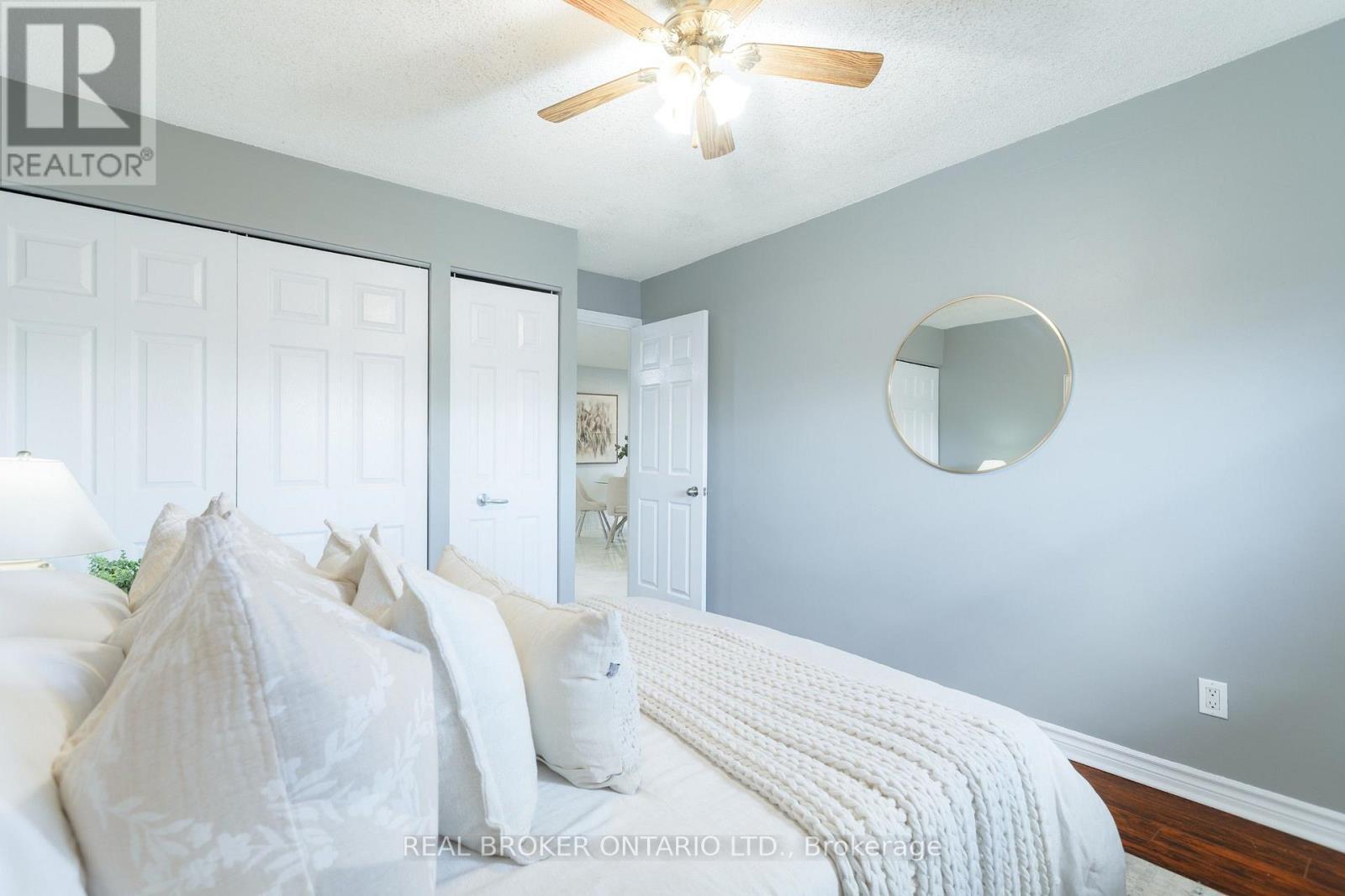 202 - 893 Concession Street, Hamilton, ON - Indoor Photo Showing Bedroom
