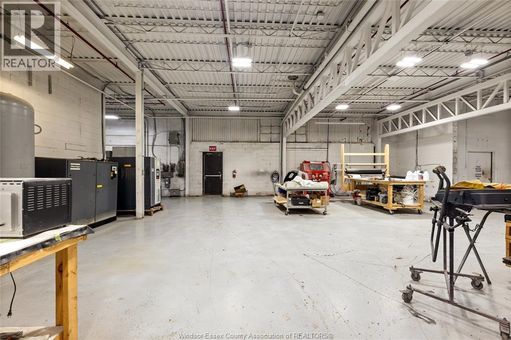 890 Walker Road, Windsor, ON