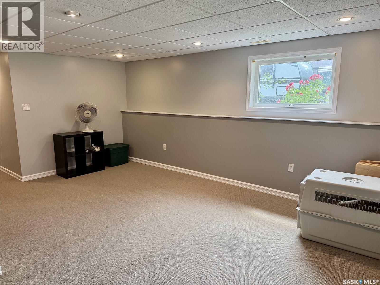 41 Campbell Place, Clavet, SK - Indoor Photo Showing Other Room