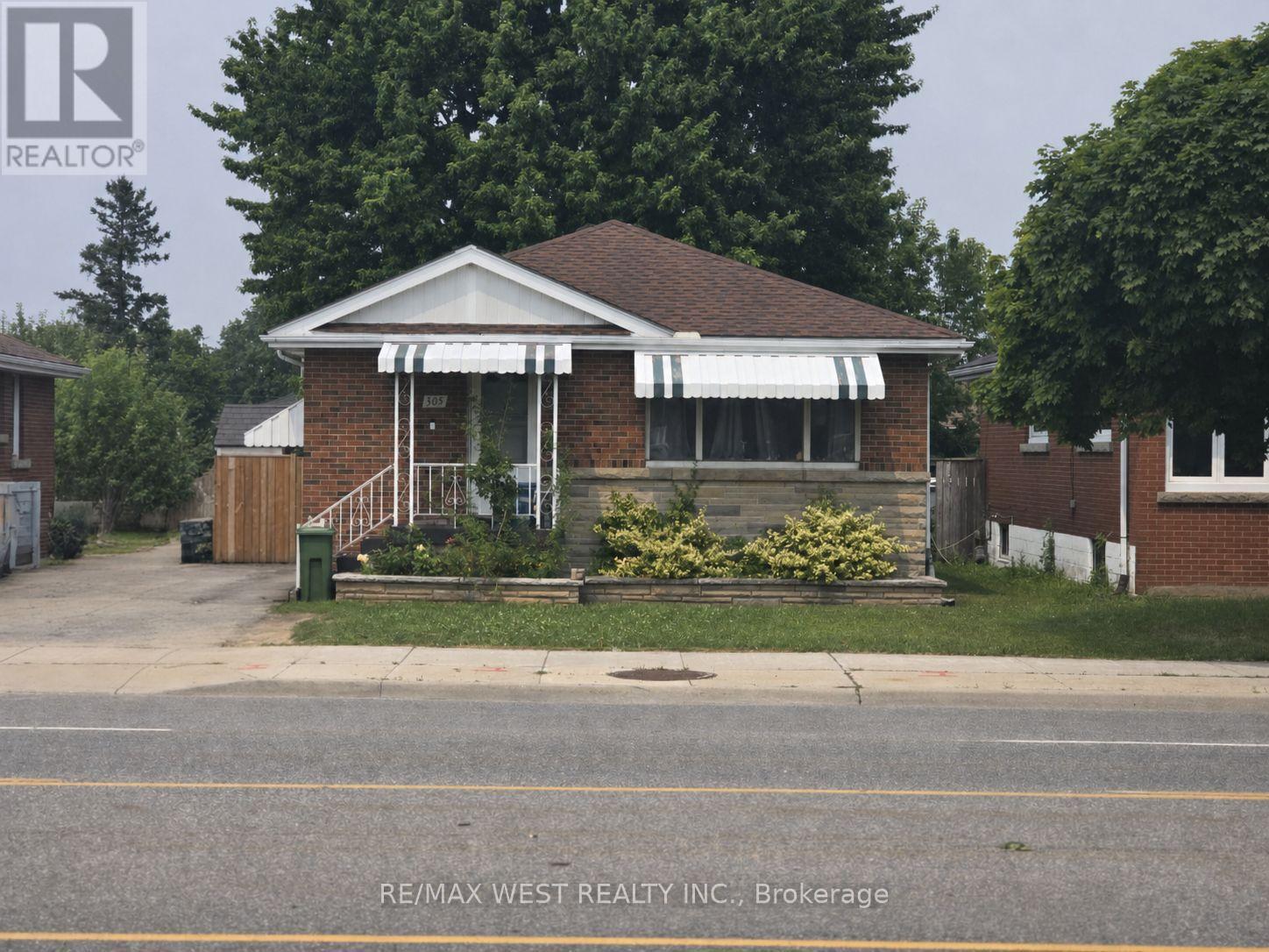 305 Mohawk Road E, Hamilton, ON - Outdoor