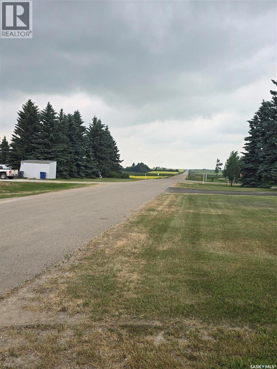 120 3Rd Street W, Glenavon, SK