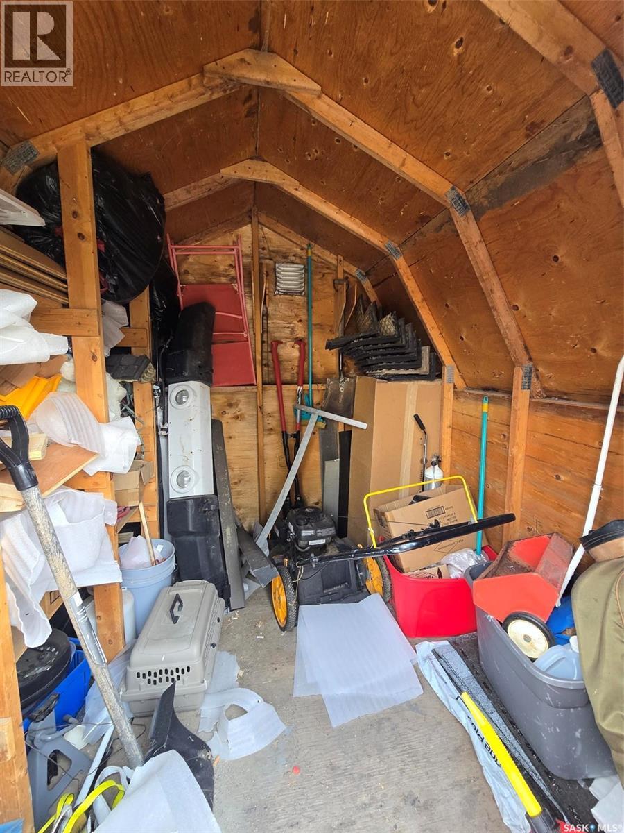 120 3Rd Street W, Glenavon, SK