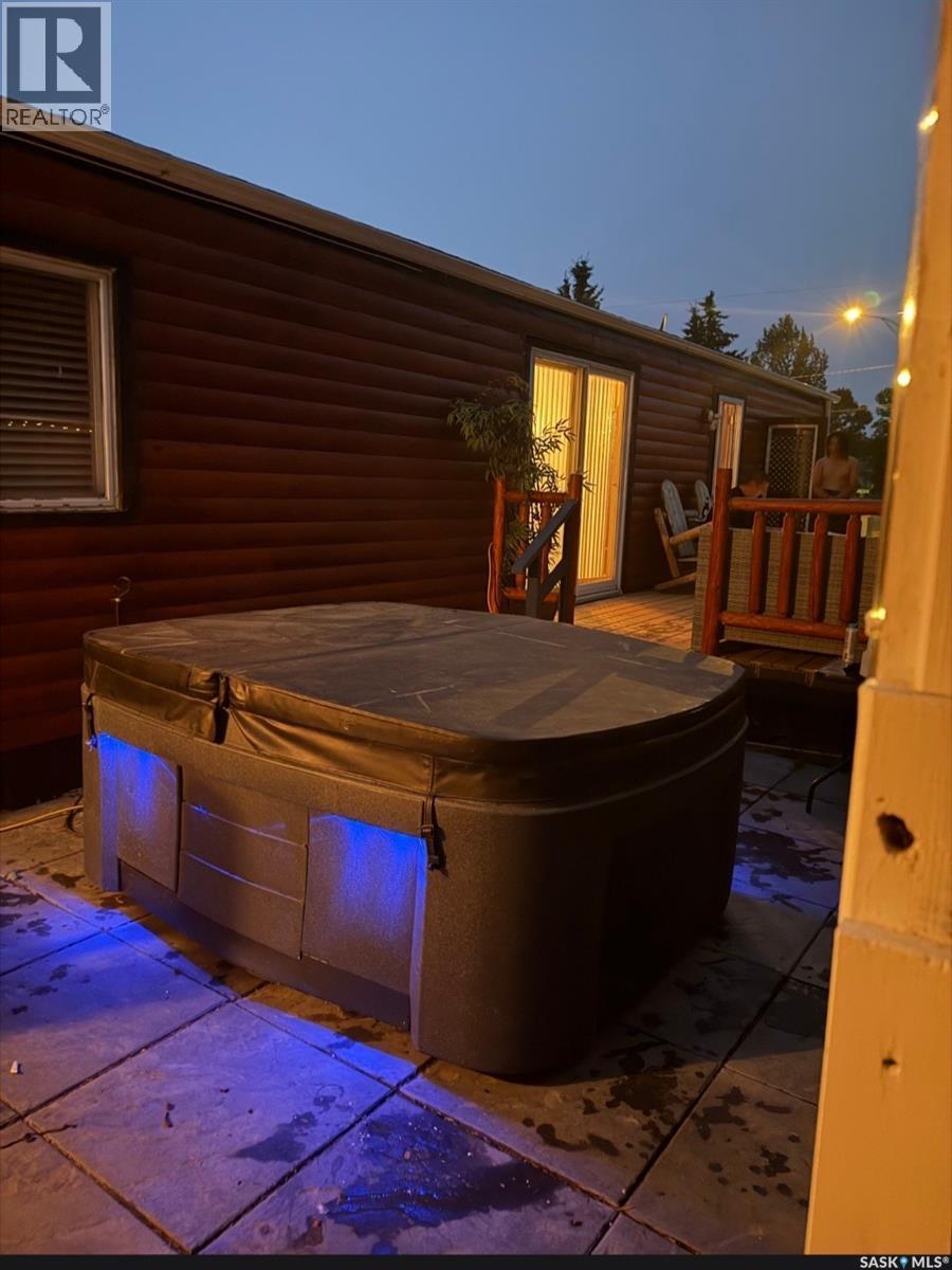 120 3Rd Street W, Glenavon, SK