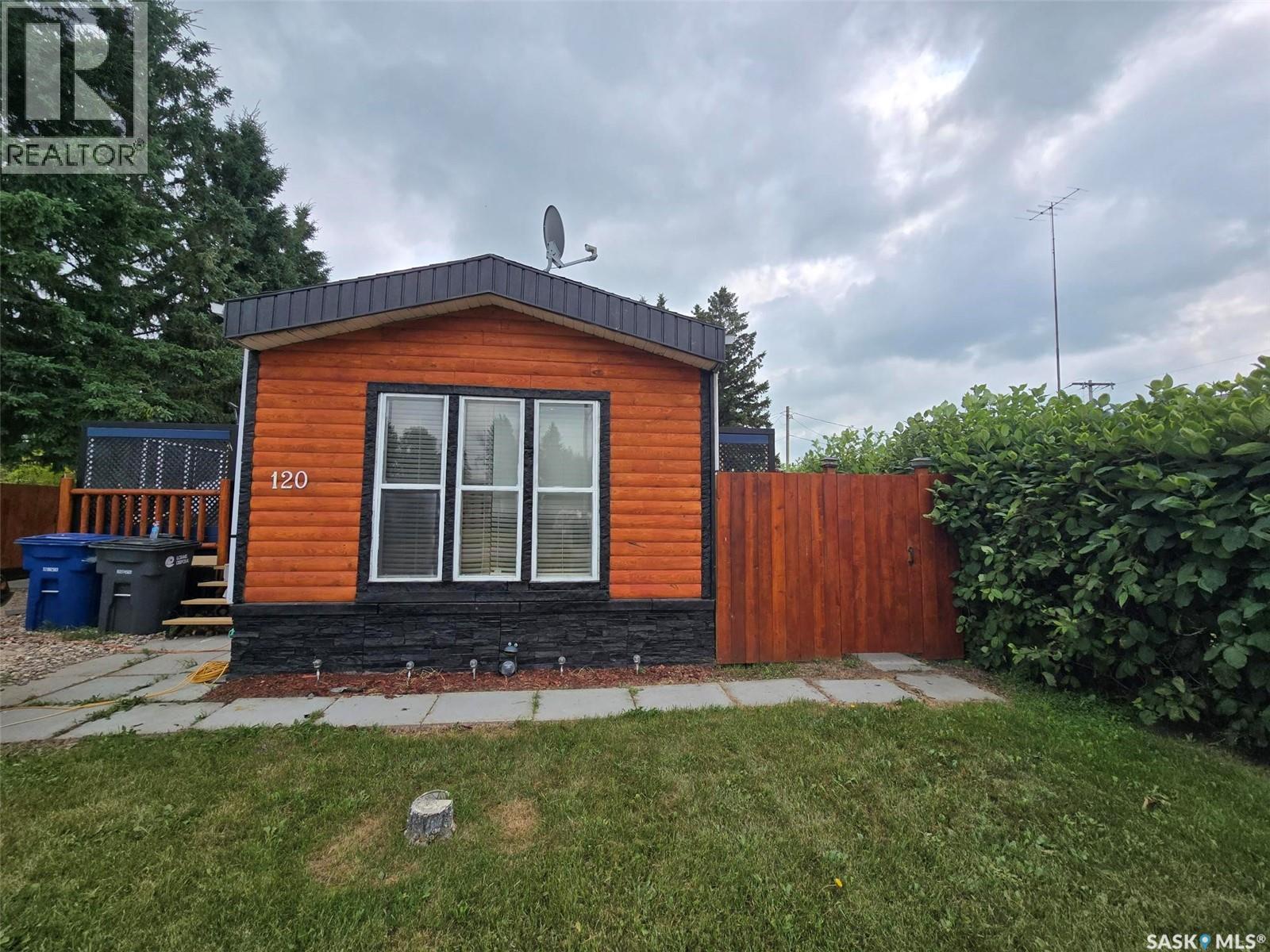 120 3Rd Street W, Glenavon, SK