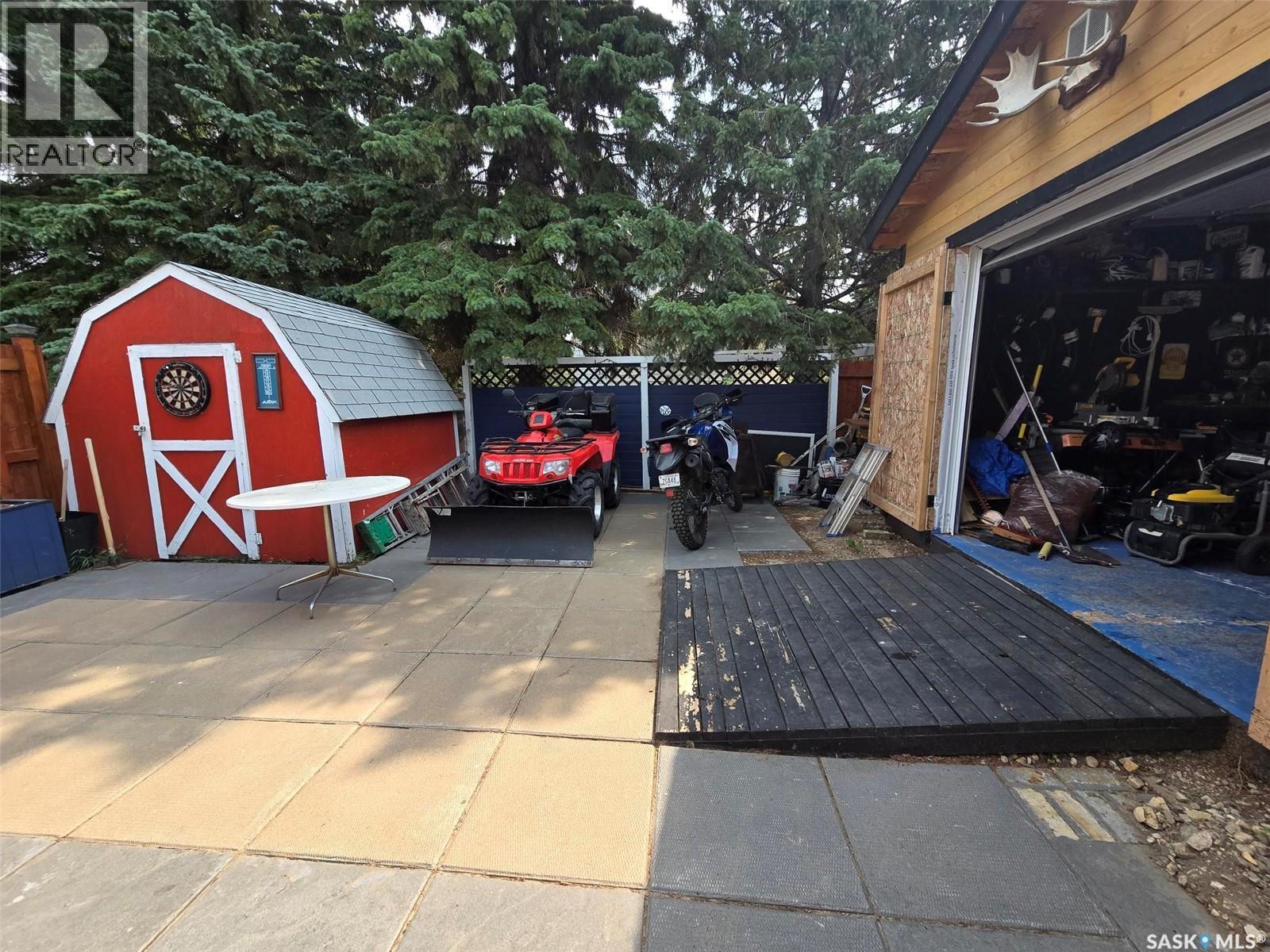 120 3Rd Street W, Glenavon, SK
