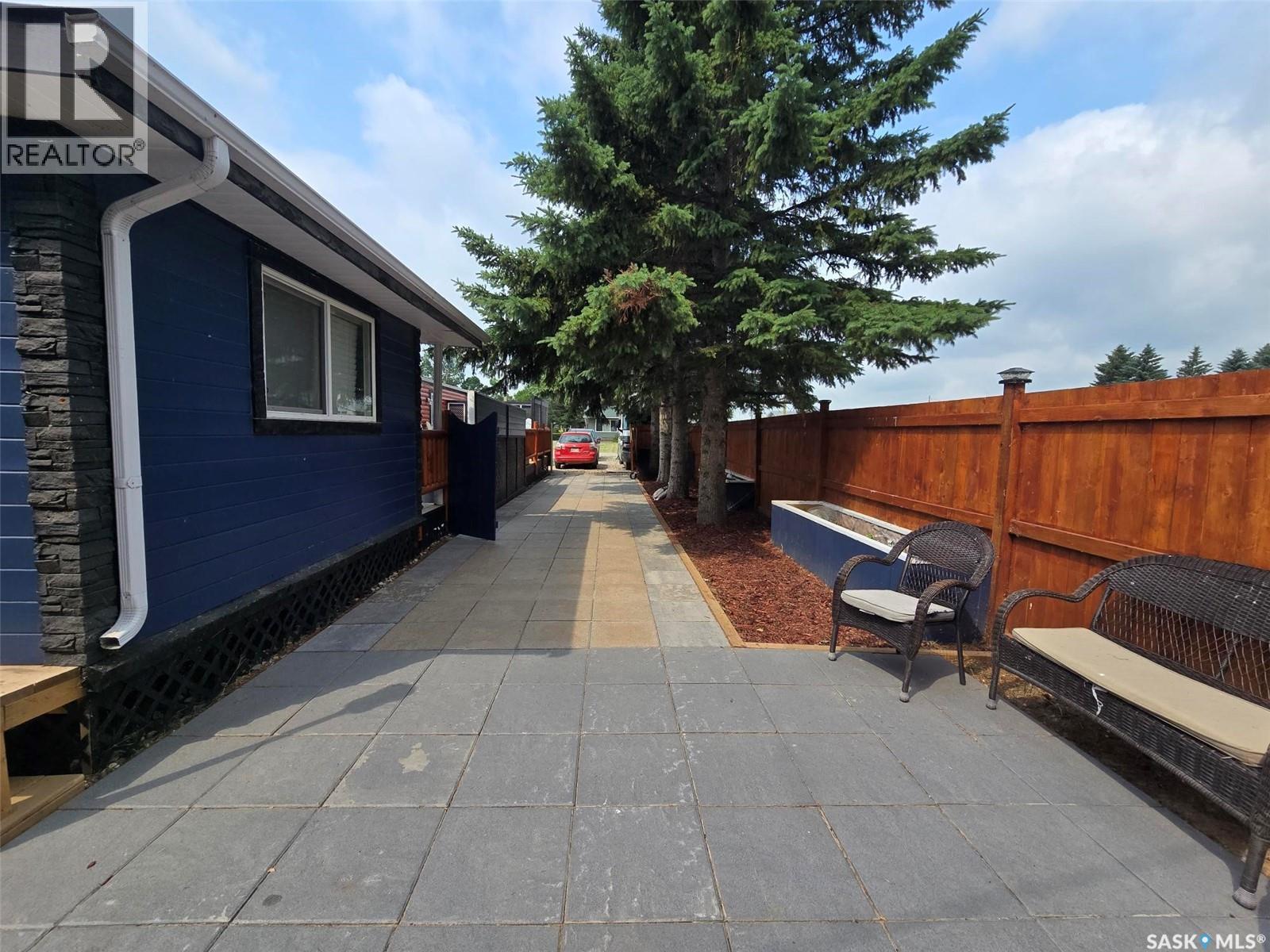 120 3Rd Street W, Glenavon, SK