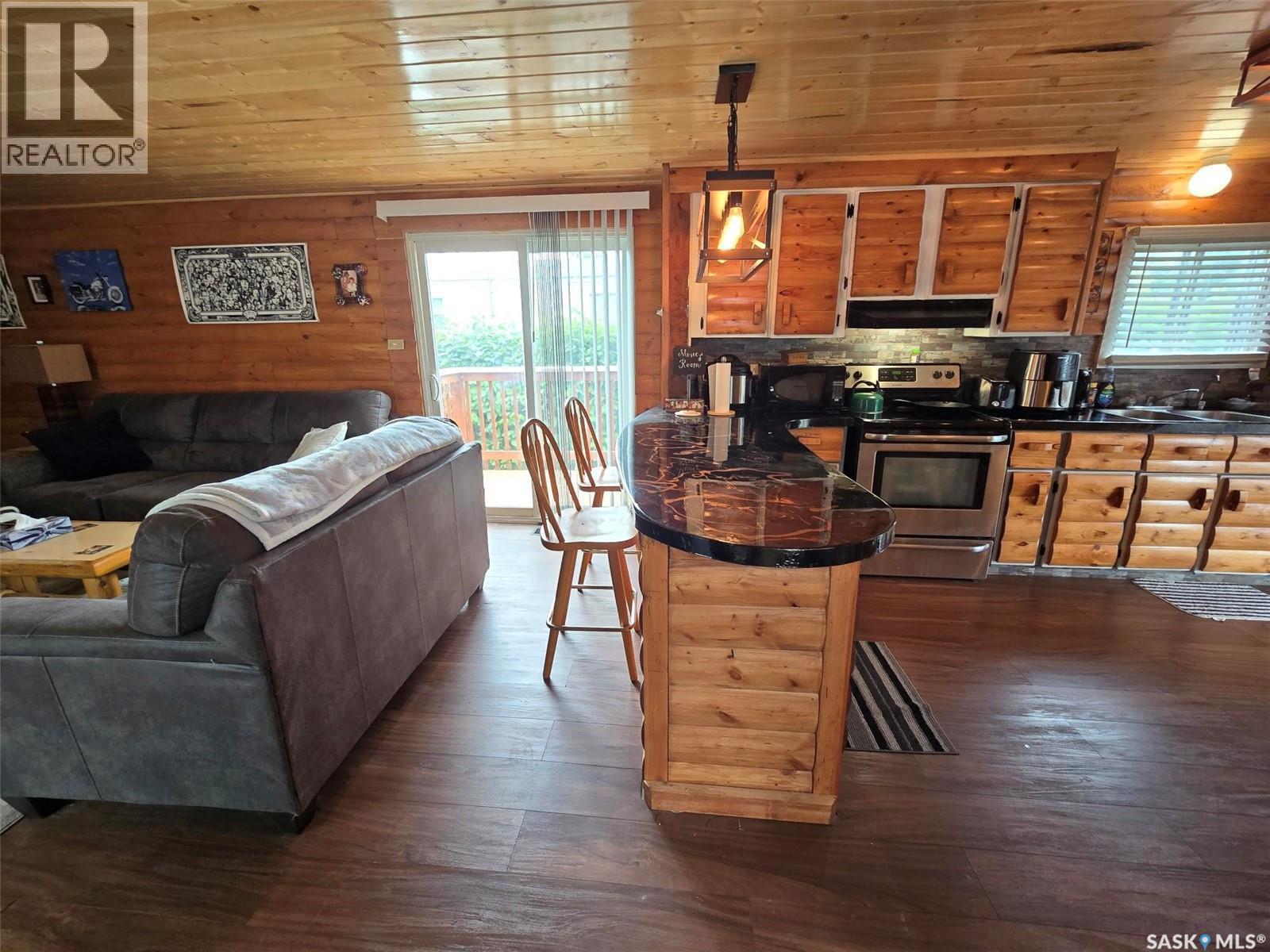 120 3Rd Street W, Glenavon, SK