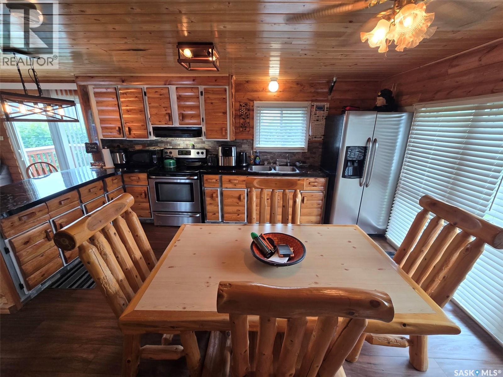 120 3Rd Street W, Glenavon, SK