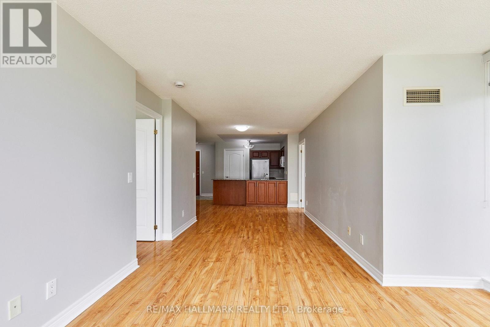 307 - 60 Disera Drive, Vaughan, ON - Indoor Photo Showing Other Room