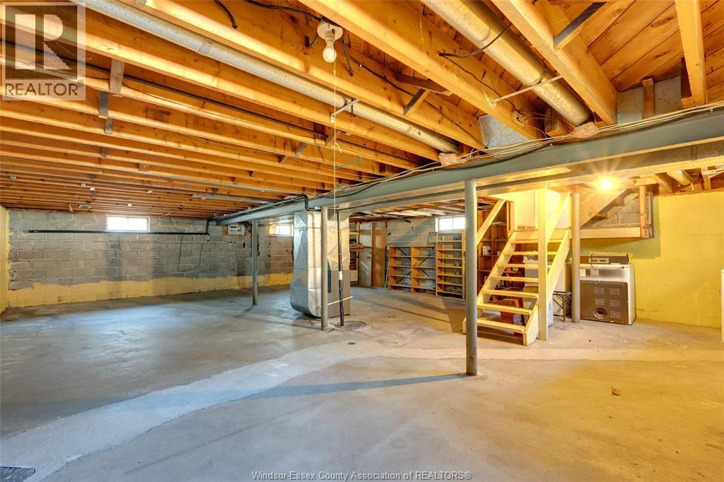3256 Dominion Boulevard, Windsor, ON - Indoor Photo Showing Basement