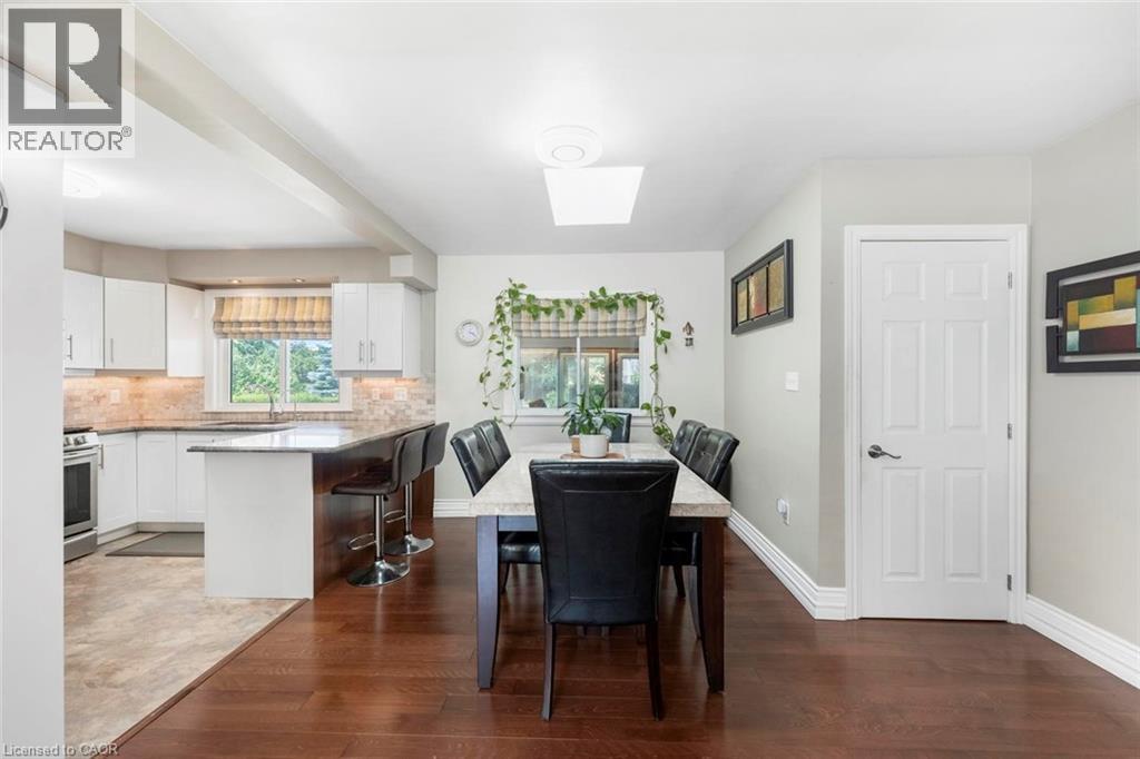 Dining area - 1063 Joan Drive, Burlington, ON - Indoor