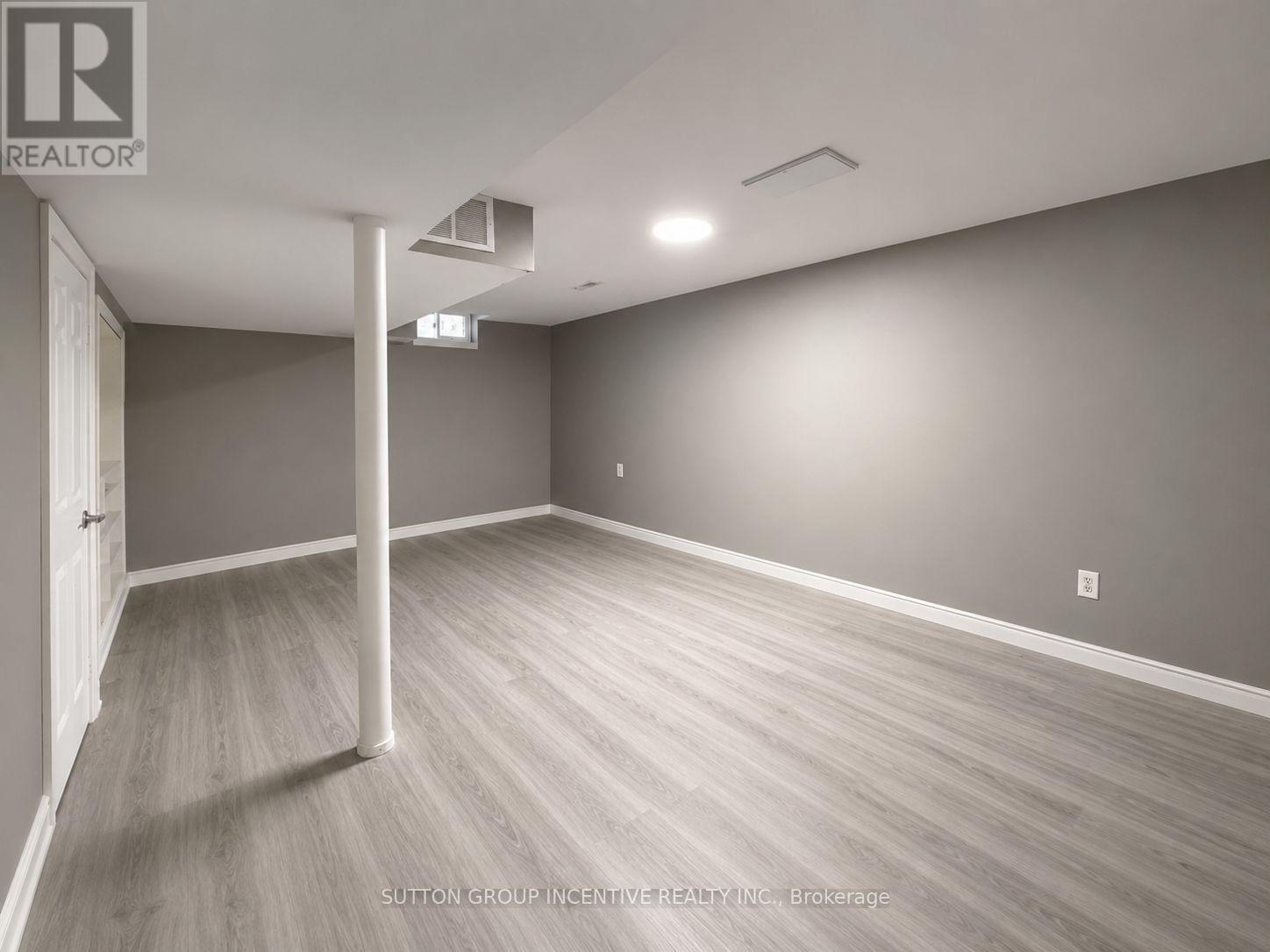 90 Moon Drive, Barrie, ON - Indoor