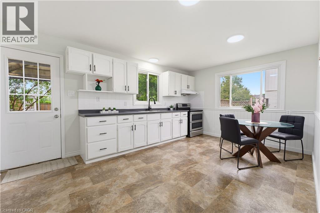 61 Balfour Crescent, Kitchener, ON - Indoor