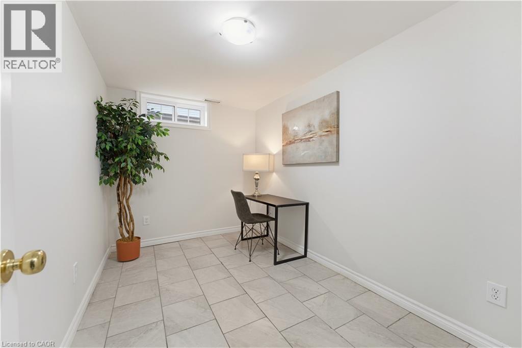 61 Balfour Crescent, Kitchener, ON - Indoor Photo Showing Other Room