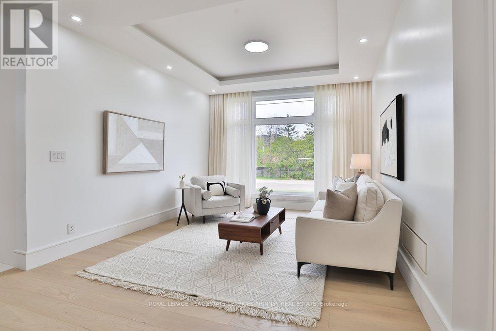 1143 Kane Road, Mississauga, ON - Indoor Photo Showing Other Room